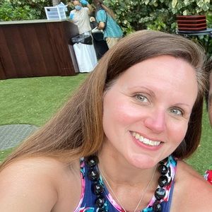 Meet your Posher, Kelly